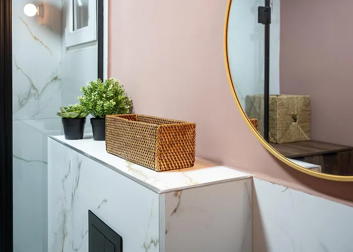 Campineanu 22 - Old Town Apartament *